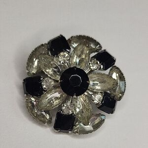 Elegant Black and Silver Brooch